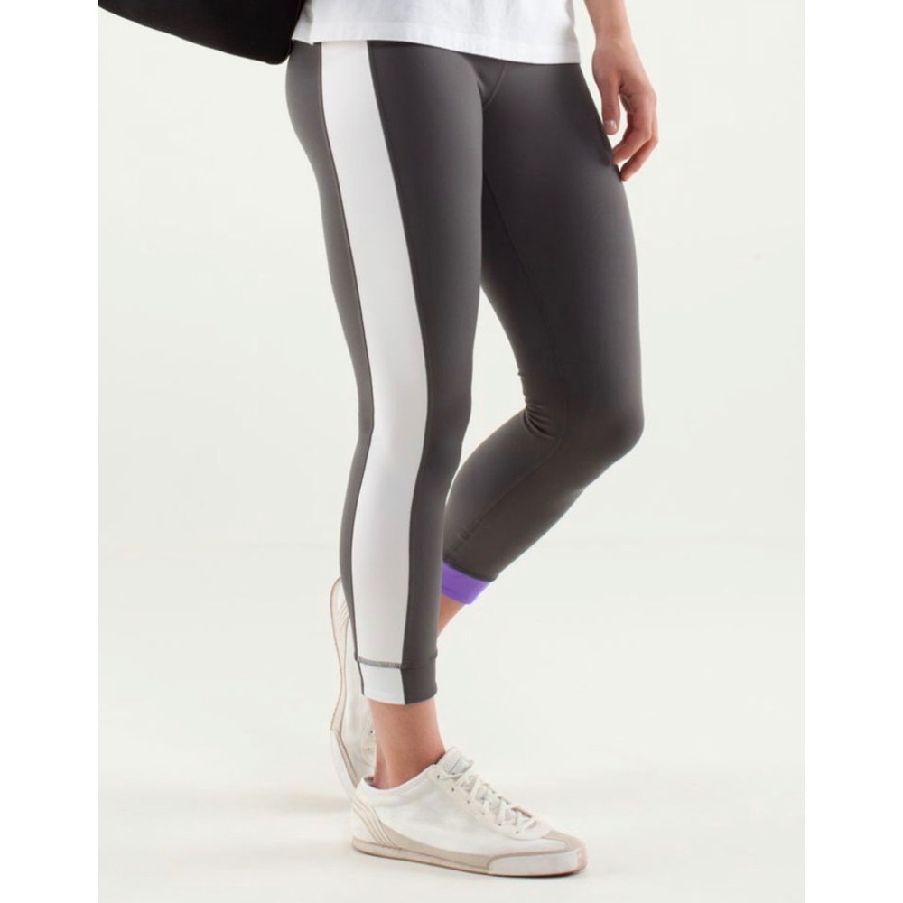 Lululemon Amped Crop Leggings Soot Light White Power Purple Size 6 LW6A16S